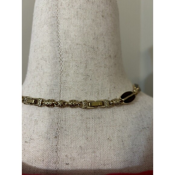 Monet Deep Red Enameled Necklace 16-18 Inches Gold Tone Extenders Signed - Picture 7 of 10